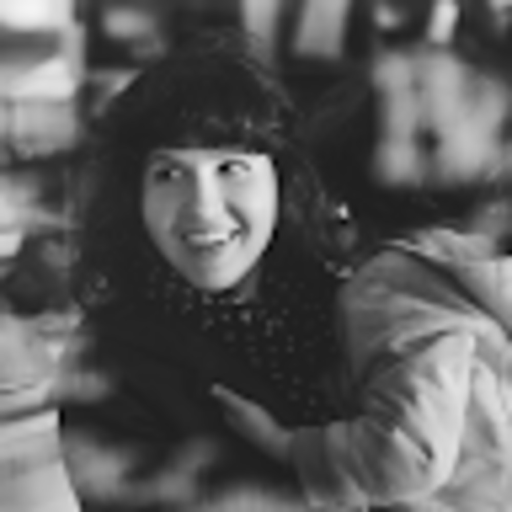Meet your Posher, Raquel